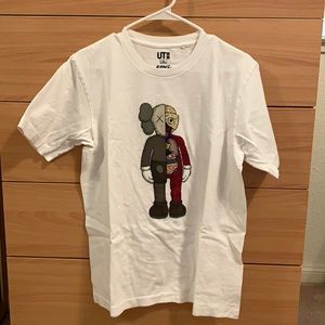 Uniqlo X KAWS